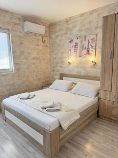 Guesthouse Apartments Čenić - 7