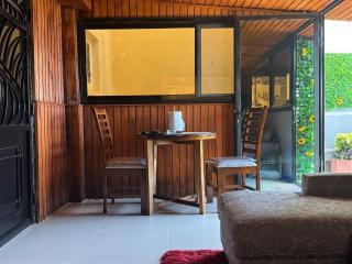 F2 Vue Monument Renaissance Dakar avec Terrasse pergola - 5