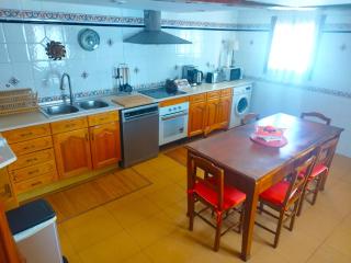 Legado de San Ignacio-Casa para hasta 14 personas en Peñafiel - 6