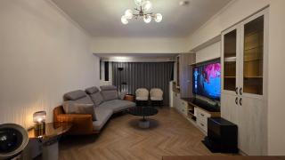 Newly Renovated 3BR Elevator Apt Opposite Taipei 101 - 1 Min to MRT - 1