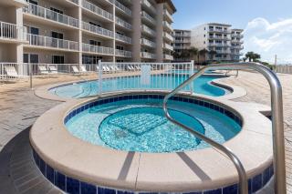Summer Place 505 - 6