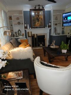 Southern Charmer - 5