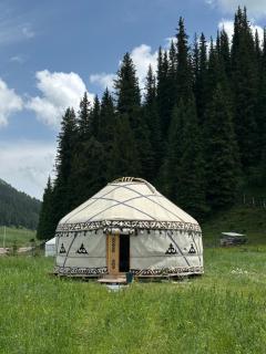 Karagaitookarkyra - 2