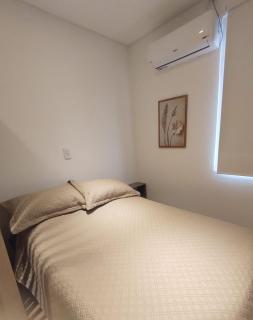 Corrientes y Suipacha - 4