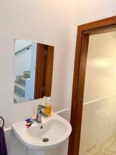 Easternville 4 bedroom Maisonette - 5