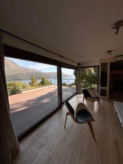 Casa de lujo con Vista al Lago Gutiérrez y Jacuzzi - 4