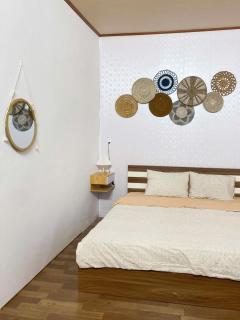 Xanh Biển Homestay - 8