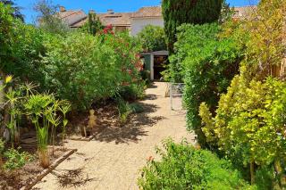 Les Pinèdes Jardin fleuri et plage à pied au calme - 3