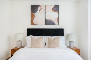 43-4D Newly furnished 2BR full service 24H Doorman laundry Gym - 5