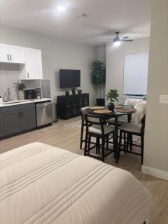 The Smokewood Stay - 1
