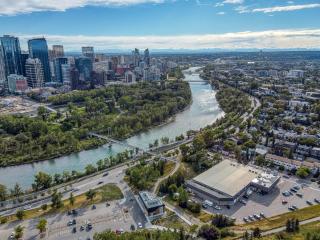 Boutique Nordic Stay, Hot Tub, Sauna and Sleeps 8 - 9