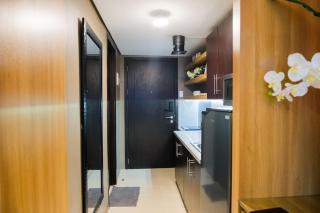 Kasara Luxe Suites Pasig near Ortigas and BGC Pool Netflix Fast Wifi - 1