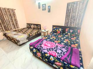 Shivashray Hotel Inn - 7