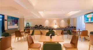 City Comfort Inn Liuzhou Wuxing Walking Street Zhonghuan Tower - 5