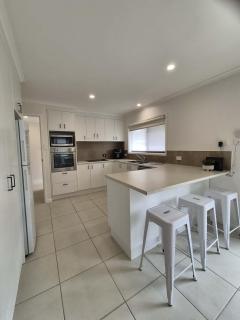 The King Street Retreat - 8