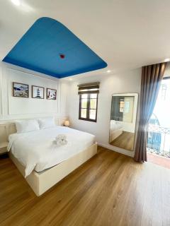 HUB MULTI HOTEL - Sea & Firework View - 0