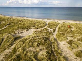 Charming Timber House With Sauna Near Beach - 9
