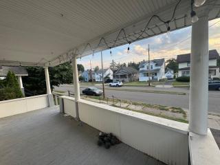 Charming Family House Near Binghamton University - 8