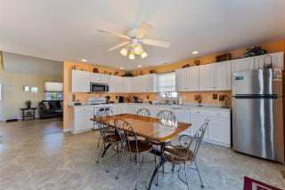 Gorgeous 4 Bedroom Townhome in Diamond Beach - 5