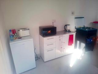 Rose's Garden Cottages - 8