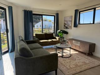 Modern 3BR 2BA Home Lower Shotover Near Queenstown - 5