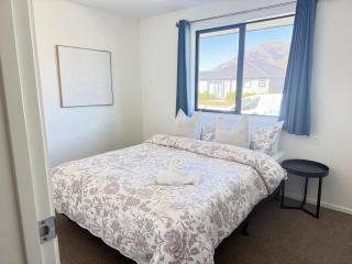Modern 3BR 2BA Home Lower Shotover Near Queenstown - 4