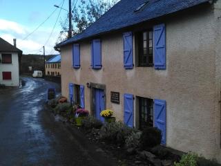 Maison d'hôtes et Campement Mariposa - Lanne en Barétous - 0