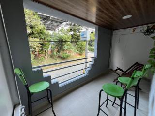 Apartaestudio Central con Vista a la Naturaleza - 9