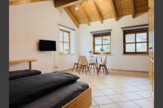 NEU! Ferienwohnung Durach - 1