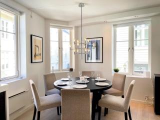 Central City Apt on One of Bergen's Finest Streets - 5