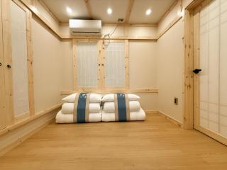 Alley Hanok Stay - A charming accommodation in the original downtown area where you can experience the hanok and Busan - 3
