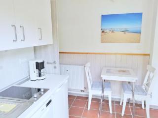 Obj 47 Ferienbungalow für 2 Personen WLAN Terrasse ca 300 m zum Strand - 7