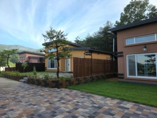 Guisan Giwoori Guest House - 3