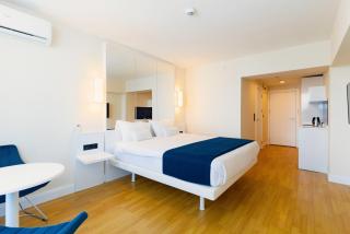 Guest Favorite Sea View Apartments - Batumi - 1