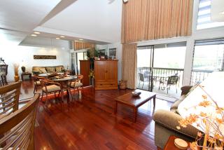 Kihei Garden Estates #C-208 Fully Renovated Loft-Style unit, Shared Hot Tub - 1