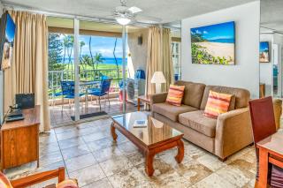 Menehune Shores #425 Panoramic Ocean View, Pool/BBQ area, Full AC Great Rates - 9