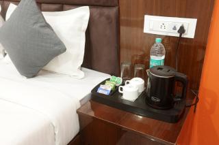 Hotel Dwarkadhish Plaza - 1