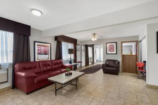 Quality Inn & Suites Ottumwa North - 1