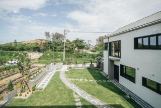 Gangneung Stay Hug - 3