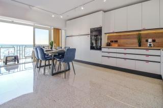 Seaview Escape I 60 seconds to the Beach - 1