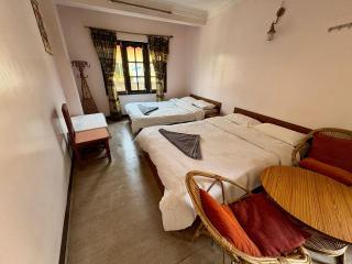 Monkey Temple Homestay - 4