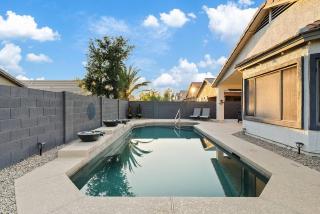Sunny Poolside Golf Haven-Heated Pool 4Bed/2Bath - 8