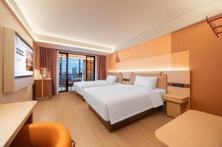 Orange Hotel Chongqing Jiefangbei Hongyadong River View - 1