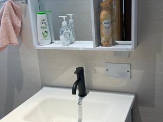 Happy Place Apartment - 0