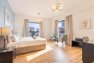 Spacious JBR Home steps away from the Beach - 0