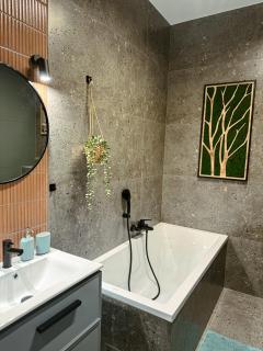 Studio 102 Garden - 6