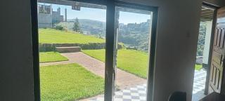 Gregory Lake Inn - 1