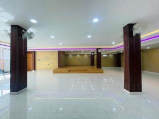 Executives palace - 8