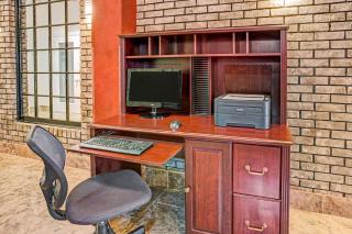 Ramada by Wyndham Murfreesboro - Murfreesboro - 3