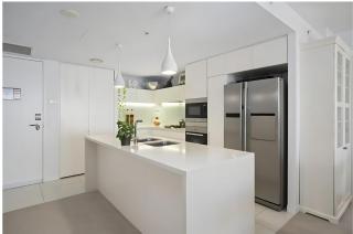 Oracle Beachfront Apartments Broadbeach - 3